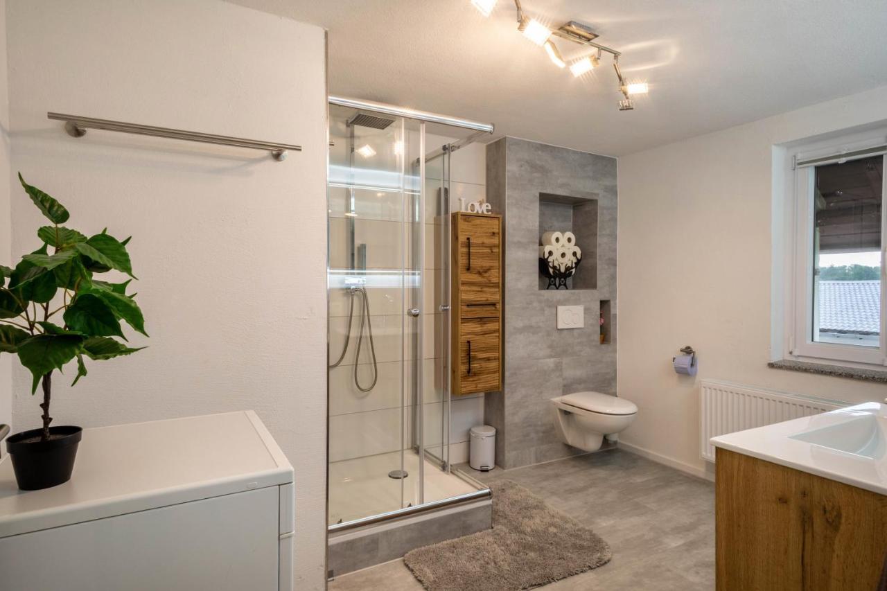 Ferienwohnung Ellenweiler Bis 15 P FDH Exterior foto
